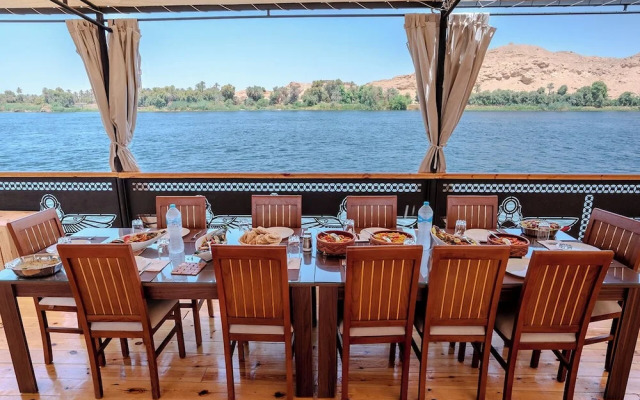 Anoush Cruise 3Nights Aswan to Luxor