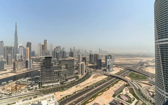 Amazing 1br With Beautiest View of Dubai Skyline