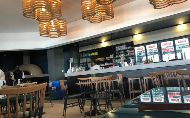 The Blyde Crystal Lagoon penthouse