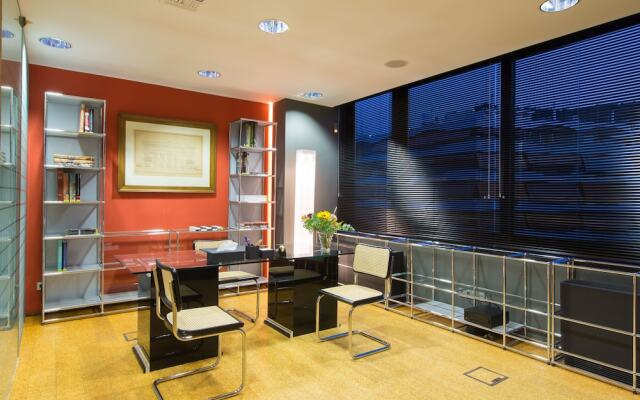Pinacota Suites Athens