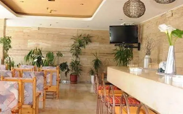 Thomas Hotel