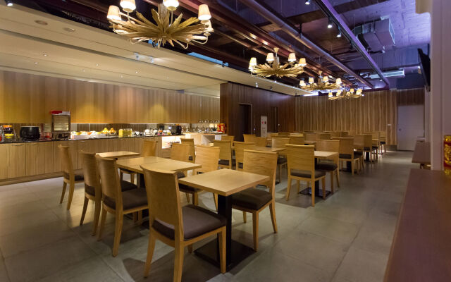 Leesing Hotel-Qixian