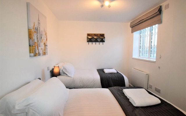 Your Apartment Brunel Loft - No 1