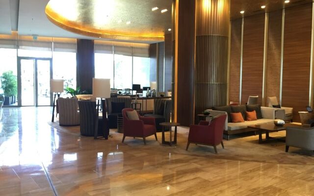Shang Luxury Suites