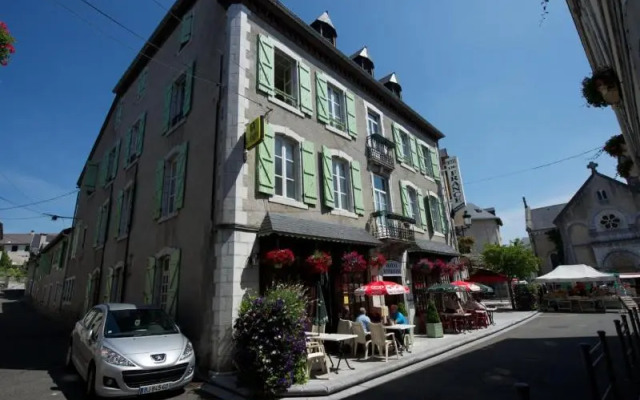 Logis Hotel De France