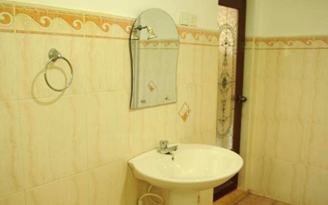 Airport reach villa