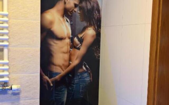 Top Oder Apartments- private parking