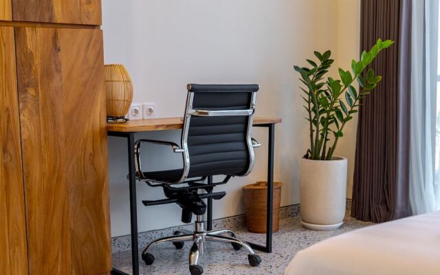 Sunny Village Batu Bolong