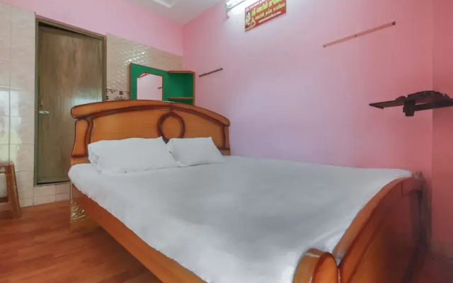 SPOT ON 48806 Sri Jain Lodge
