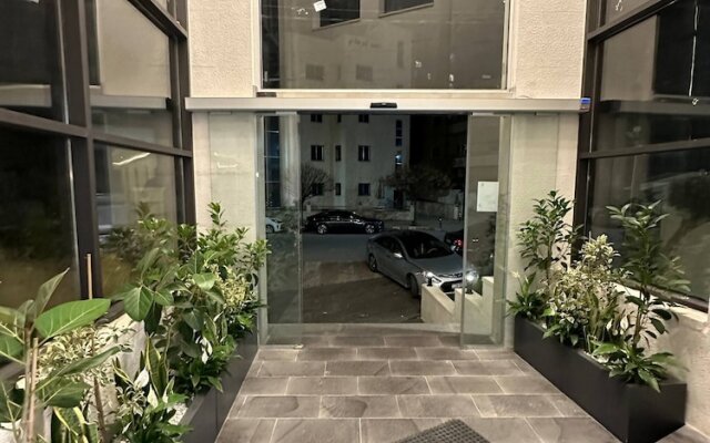 Privet Apartment 37 for Three Near Downtown Kh&sh