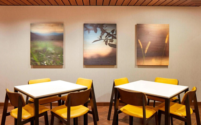 Fairfield by Marriott Inn & Suites Indio Coachella Valley