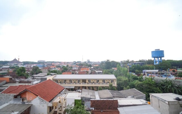 New Studio Apartment With Strategic Location At Suncity Residence