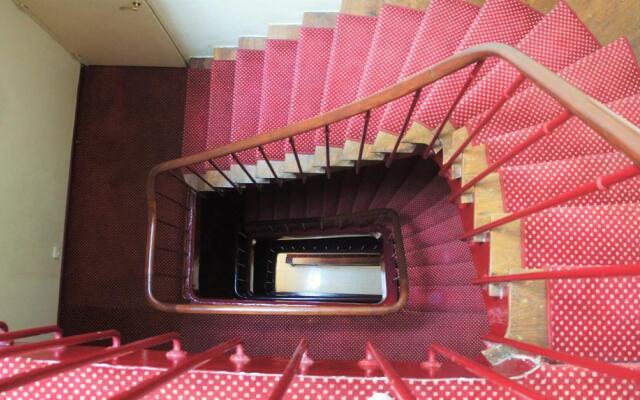 Bellevue Paris Montmartre Hotel