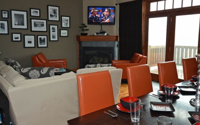 4 Br: Shays Landing 6