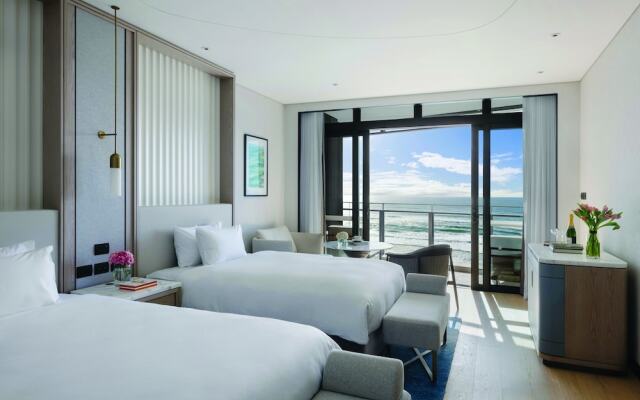 The Langham, Gold Coast and Jewel Residences