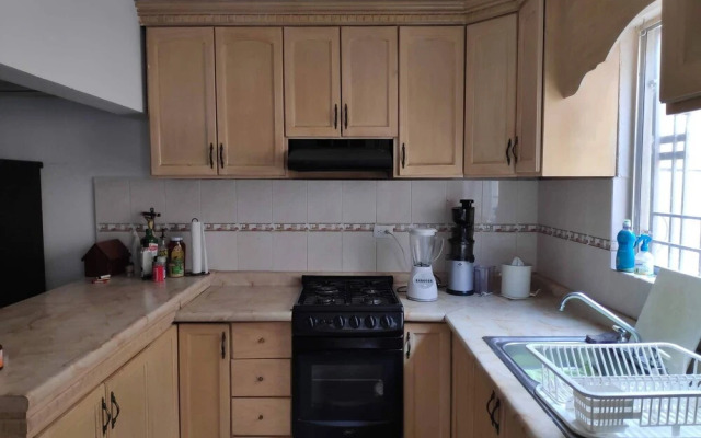 Cacao Private Room By Perlitas Home