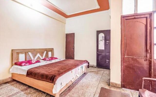 1 Br Guest House In Railway Road, Rishikesh, By Guesthouser(Dce2)