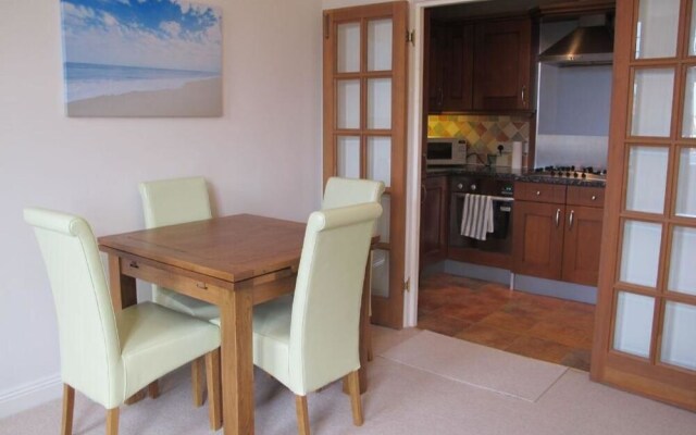 Flat 22 Burlington Mansions