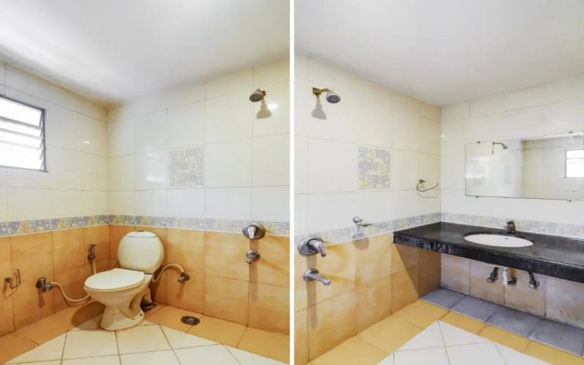 OYO Flagship 77115 Hotel Vaishnavi Palace