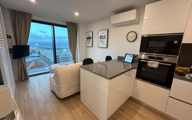 Forbes Suite1103 -hosted by Sweetstay