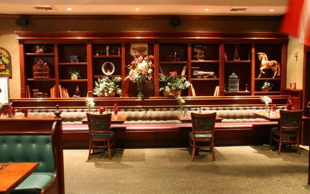 Holiday Inn Selma - Swancourt by IHG