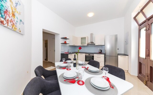 Nice Apartment in Kastel Sucurac With Wifi and 2 Bedrooms