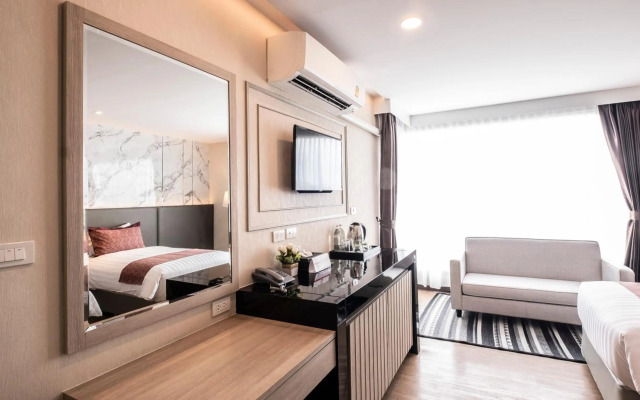 Sinsuvarn Airport Suite
