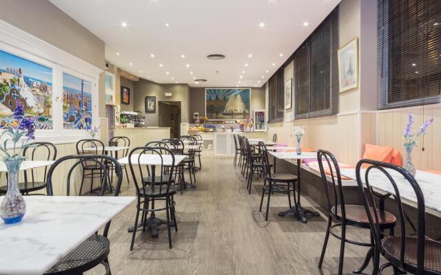 Hotel Cortes Rambla