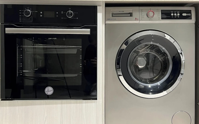 Relax in Style Central 1BDR Cityscape