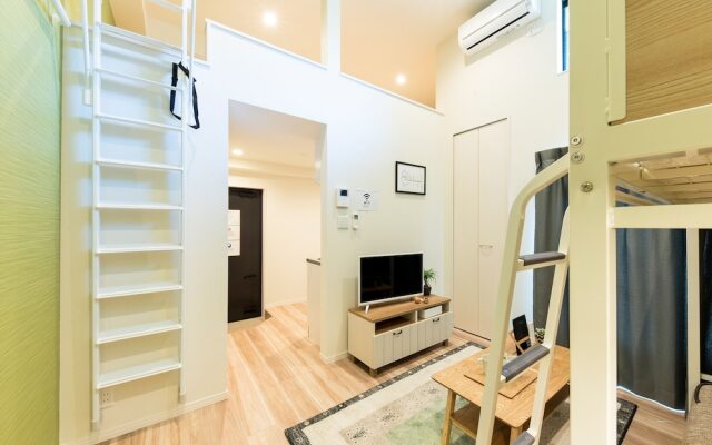Trip Pod Minoshima A