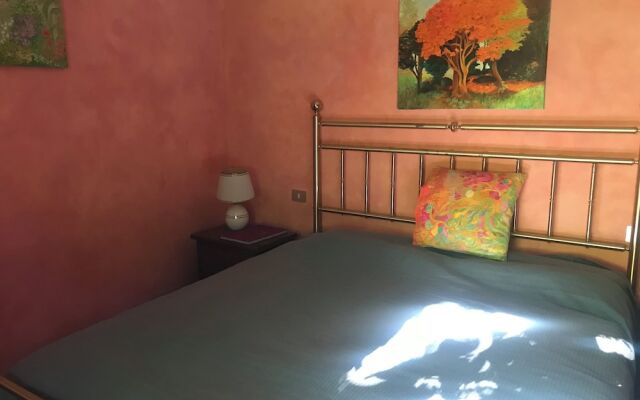 Spacious House With Private Garden in Chianti