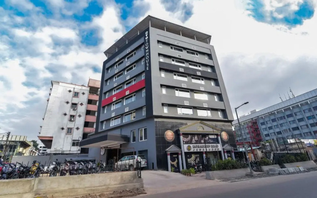 OYO Townhouse 074 Nampally
