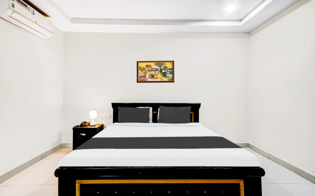 Super OYO Capital O 49955 Hotel Green Tree