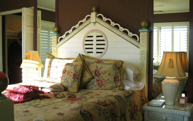 Adobe Village Inn