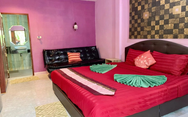 Pakmeng Beach Resort