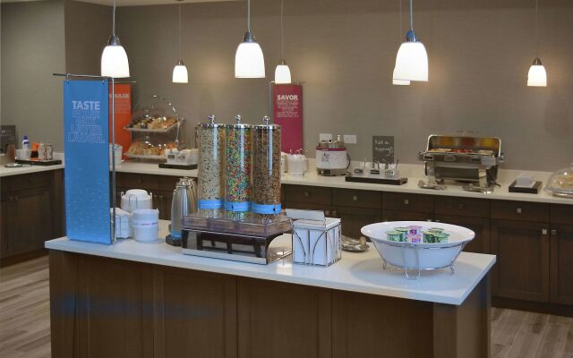 Hampton Inn & Suites Philadelphia/Media