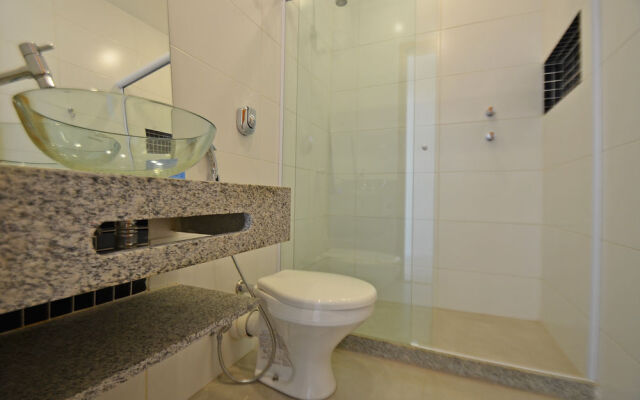 Tonelero Apartment 254
