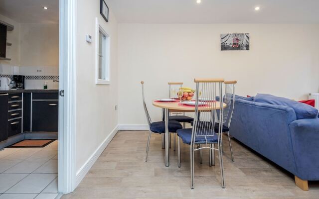 Settlers Court London Docklands East India Quays By Ash Cosy Apartments