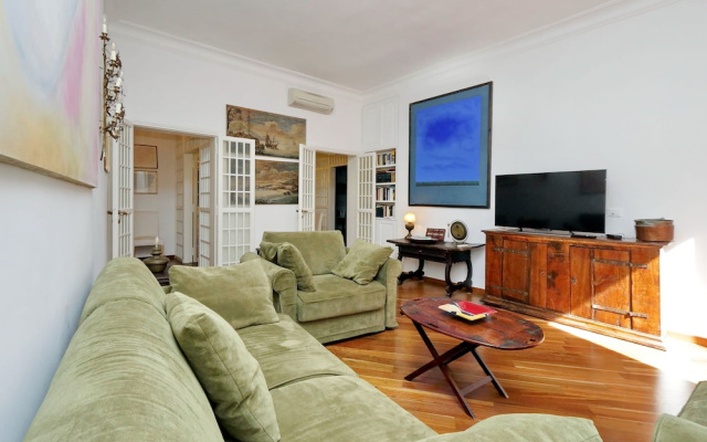 Pelliccia - WR Apartments