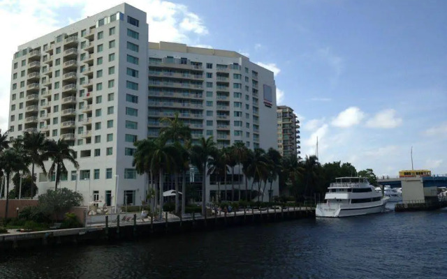 Private Residences at Gallery One