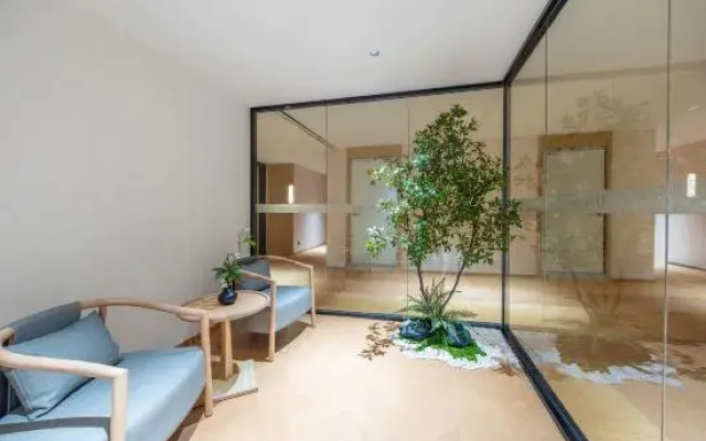 Jianguo HIDDEN Hotel (Shijiazhuang Station Normal University)