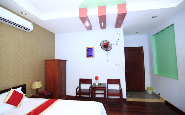 Truong Giang Hotel