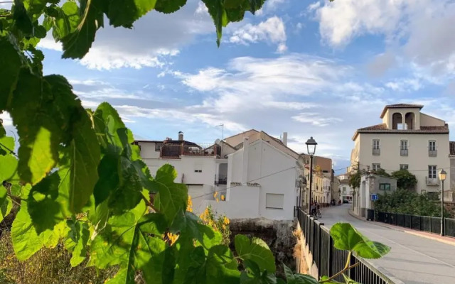 La Casa del Puente