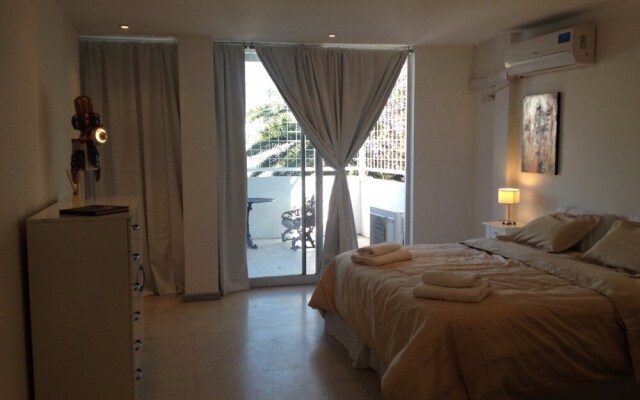 Tacha Terrace 5 Apartment