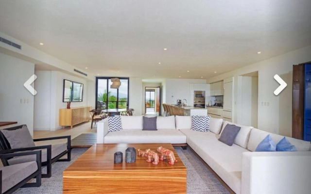 Sophisticated and Contemporary Style Three Bedroom Villa