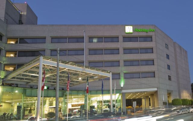 Royal Plaza