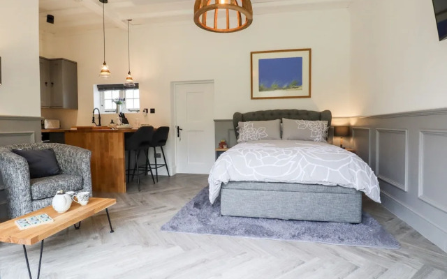 The Snug at Pickelden Farmhouse