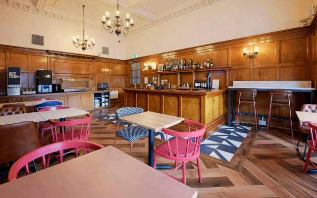Travelodge Edinburgh Haymarket