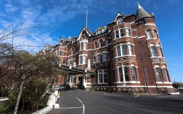 Prince of Wales Hotel