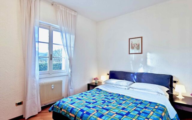 Garden-view| 2 Swimming Pools| Tennis Court| Italian Lakes